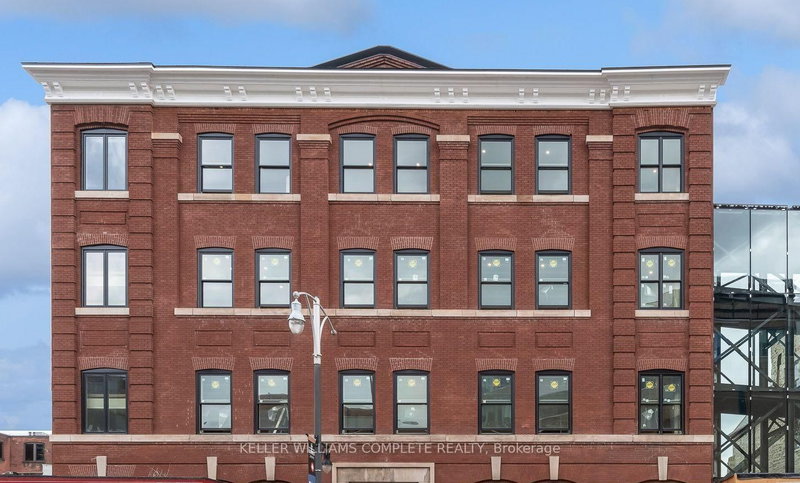 304 - 56 York Boulevard