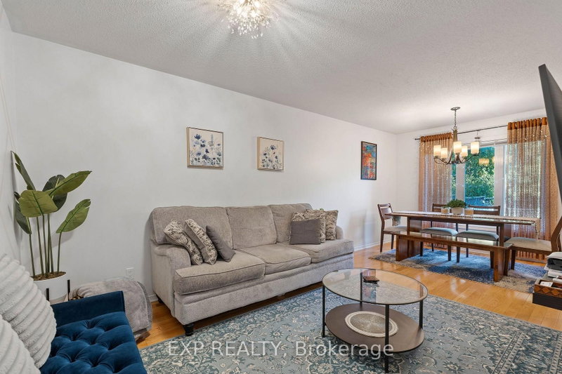 122 Markland Crescent
