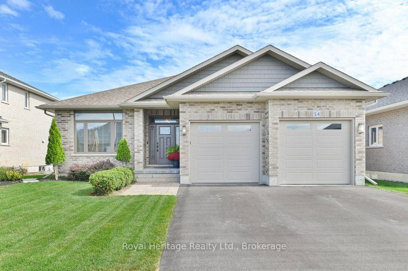 54 Hummingbird Drive