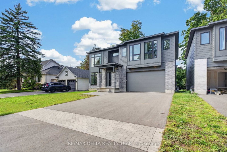 45 St Claire Avenue