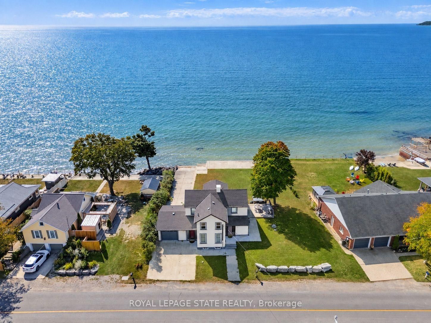 2952 North Shore Drive • Haldimand, ON photo 1