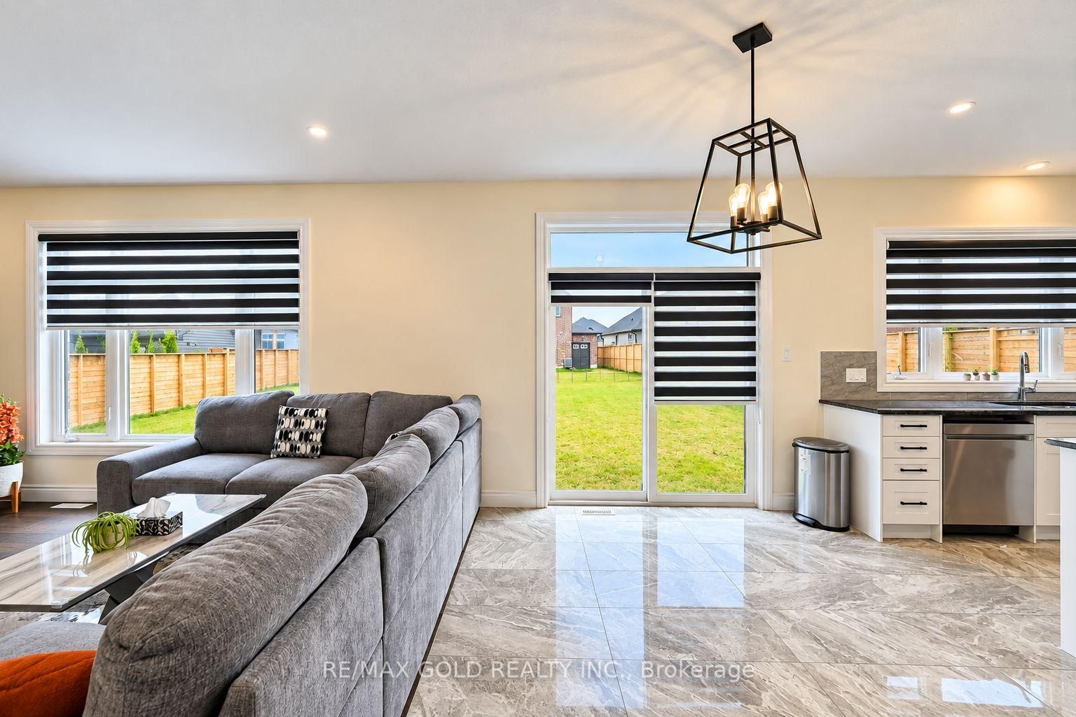53 Hazelwood Pass • Thames Centre, ON photo 27