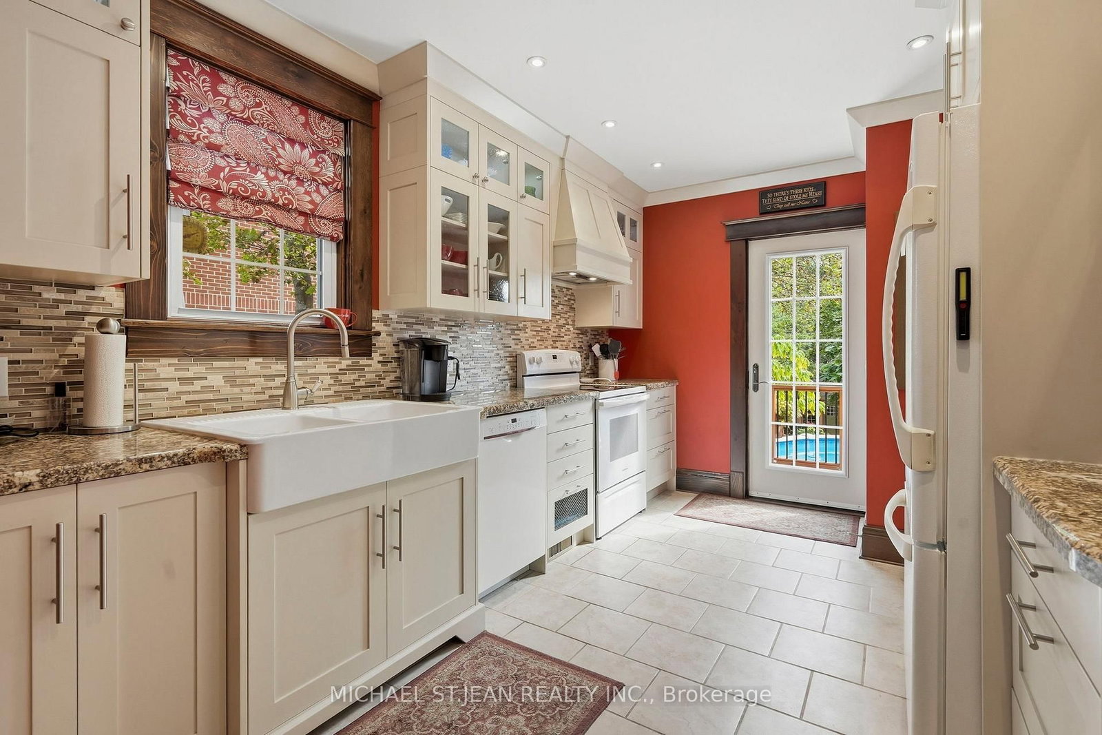 94 River Road • Welland, ON photo 11