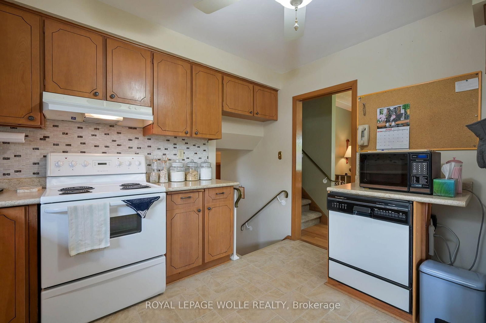 99 Lorraine Avenue • Kitchener, ON photo 10