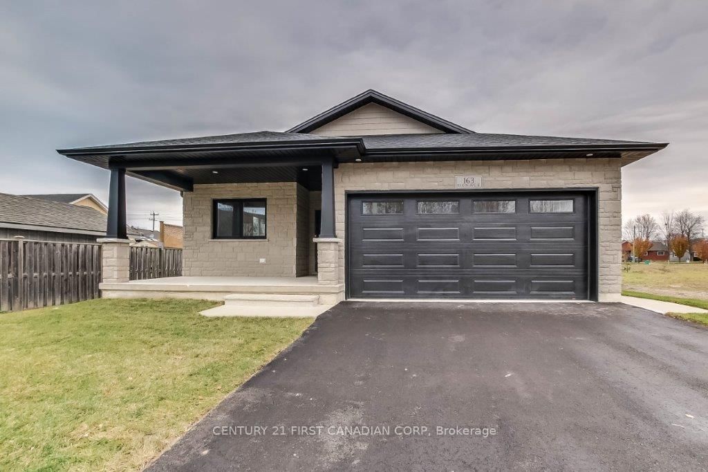 163 Elgin, Goderich, Ontario N7A 1K7