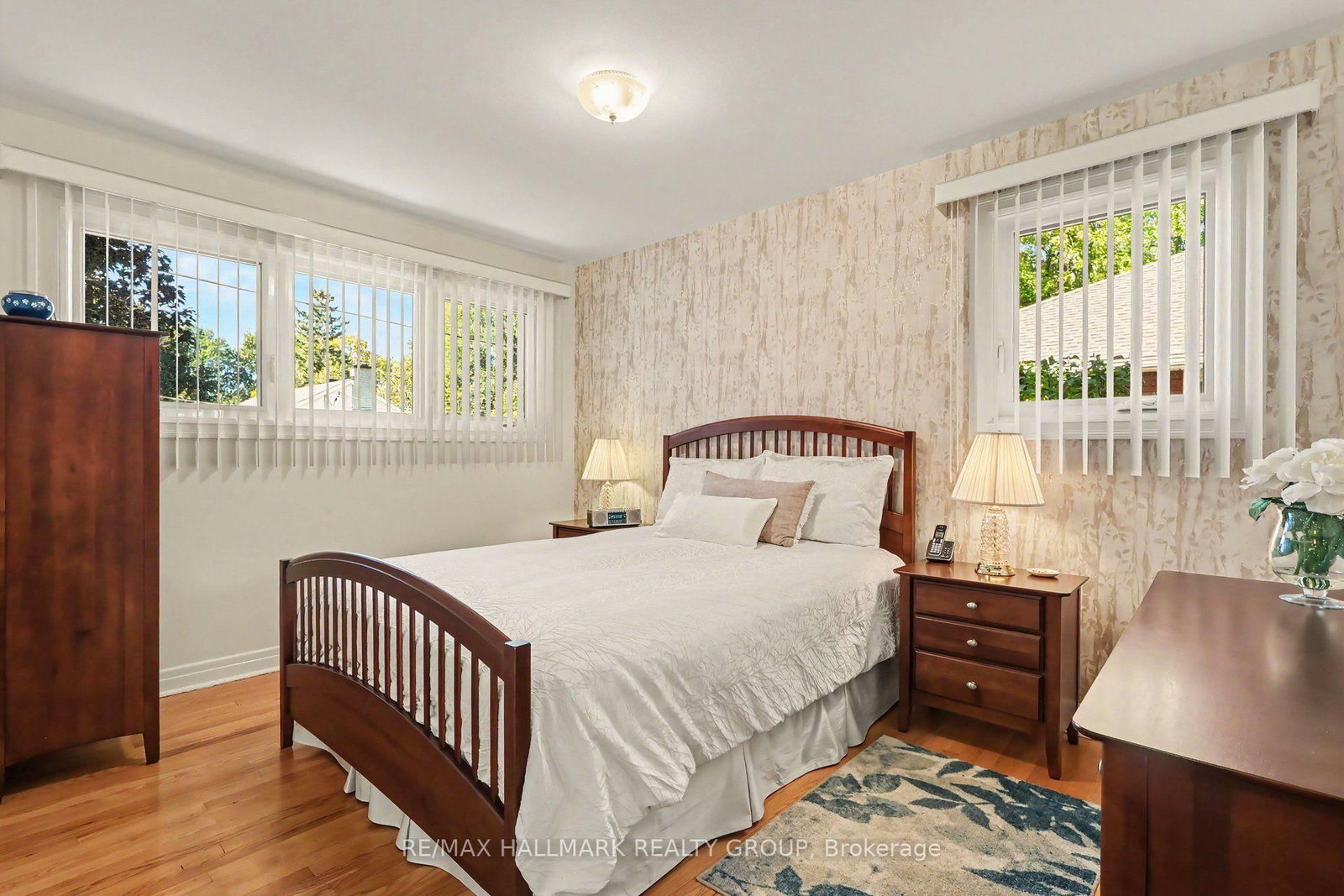 183 Martin Avenue • Ottawa, ON photo 17