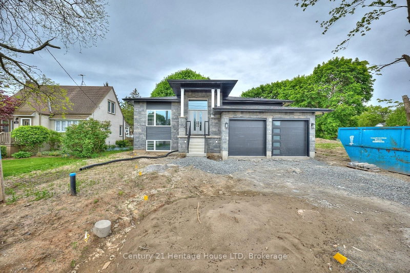 338 Sugarloaf Street