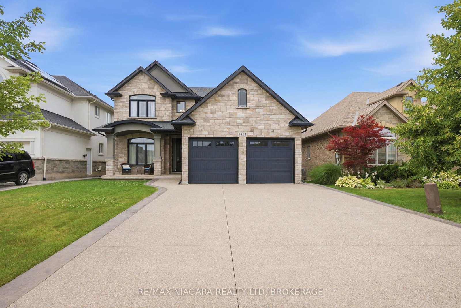 Detached House for sale at 9305 Eagle Ridge Drive, Niagara Falls, Ontario, L2H 0G4 - Forestview - MLS: X13853890