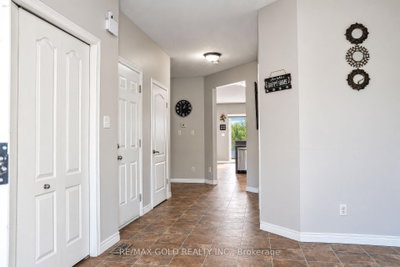31 Melinda Street W • Kitchener, ON photo 4