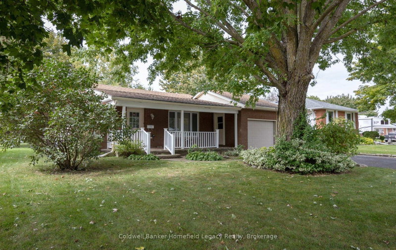 10 Dunsford Crescent