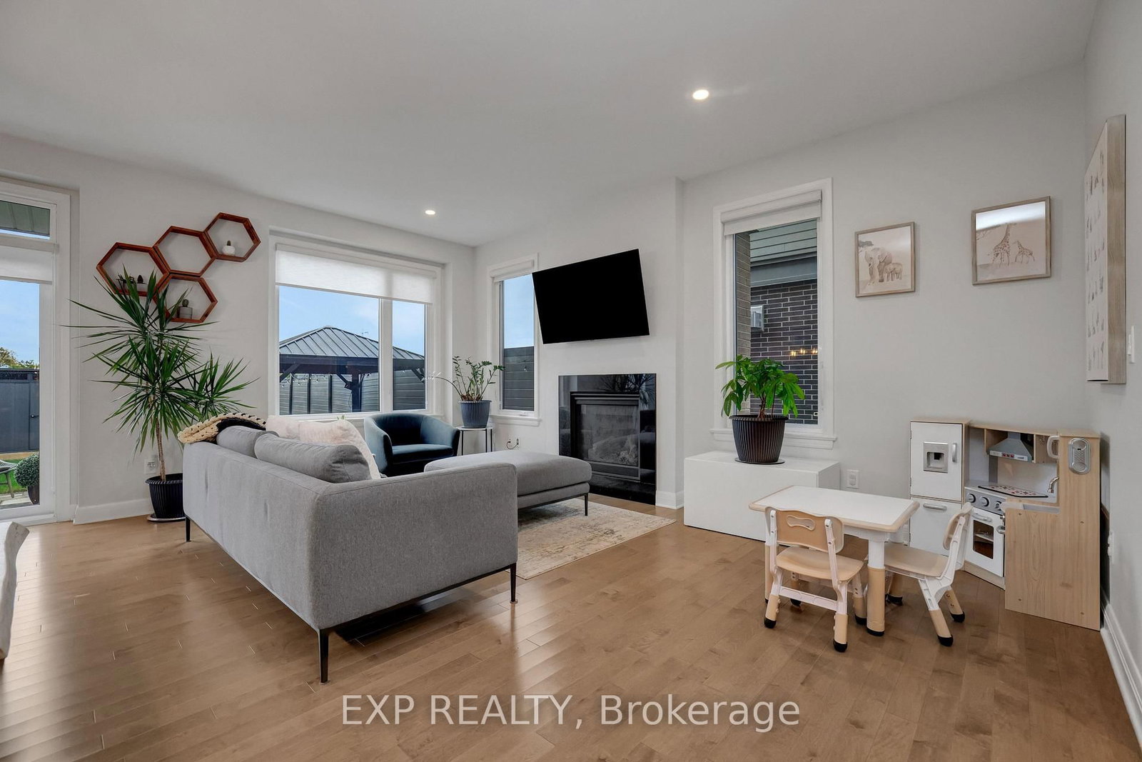 312 Squadron Cres, Ottawa, view 7