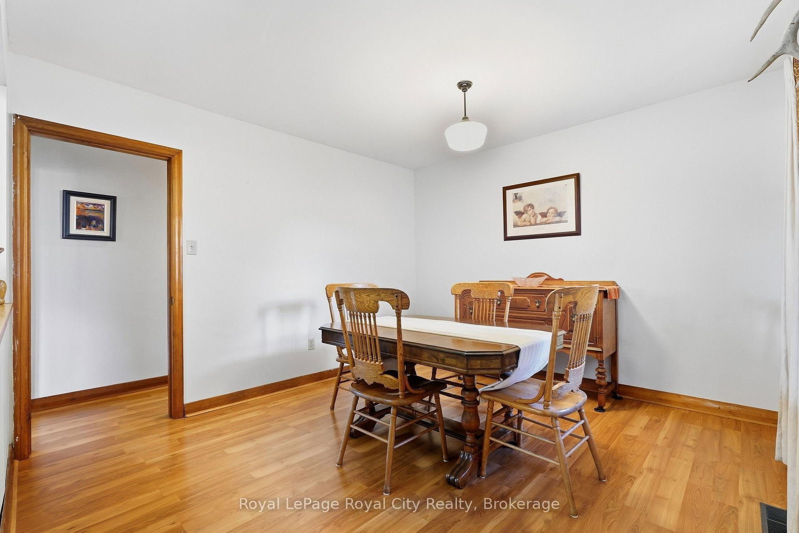 470 Dublin Street • Wellington North, ON photo 12