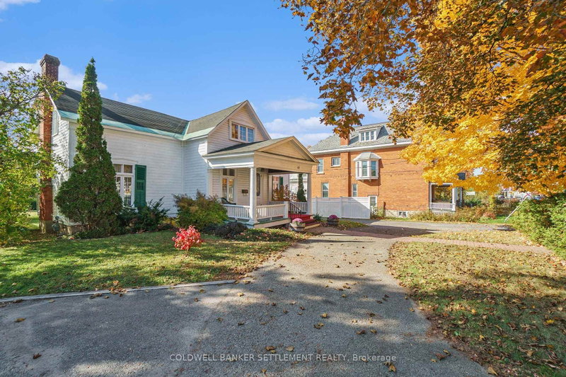 68 Wilson St E photo 5