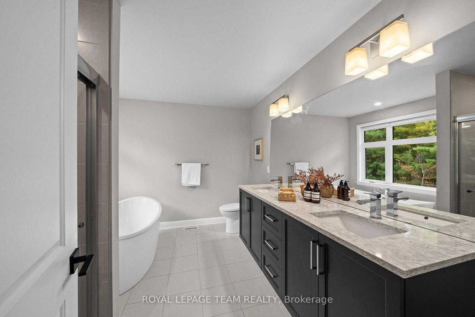 217 Ketchikan Crescent • Ottawa, ON photo 25