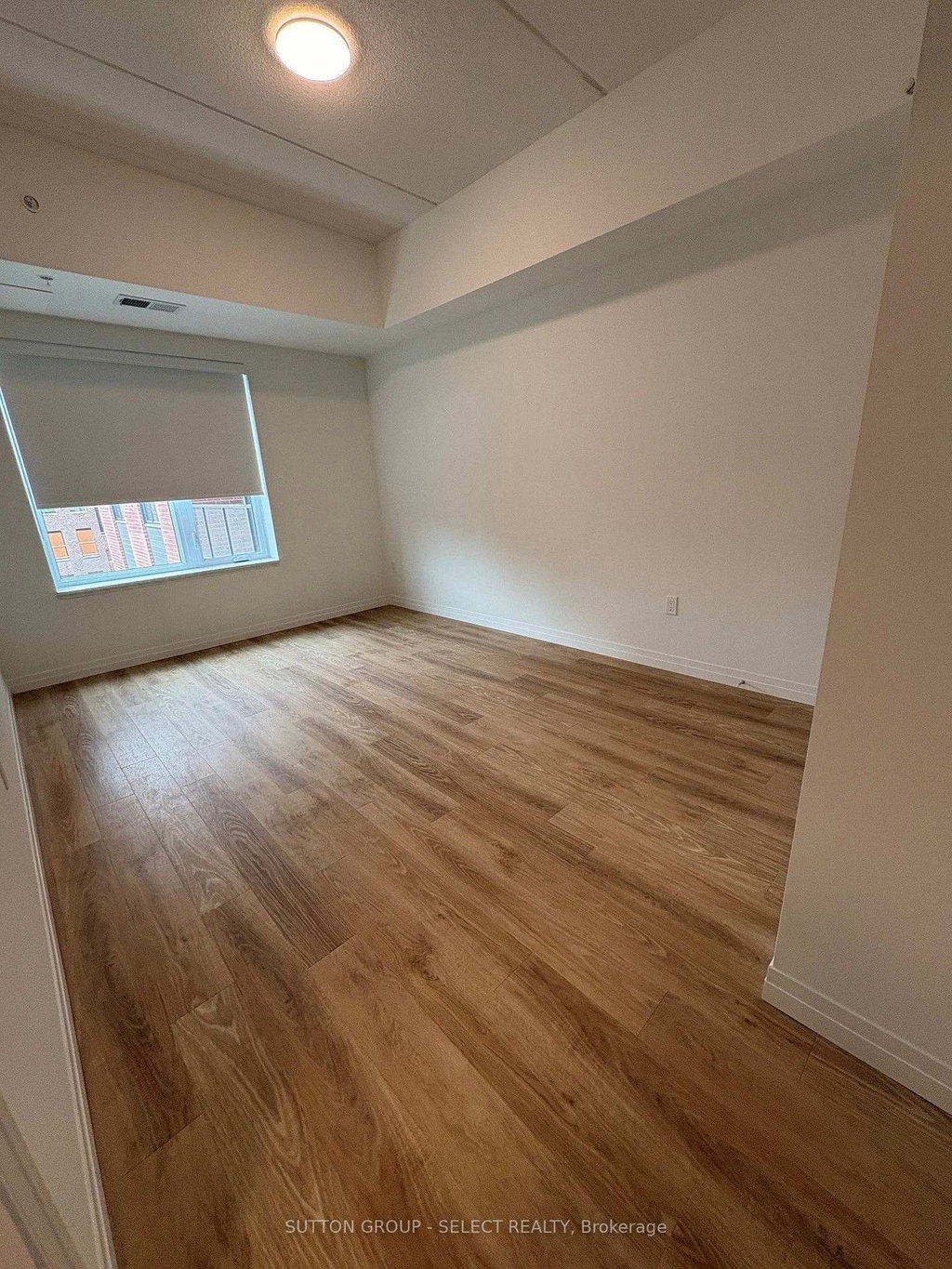 313 - 351 HILL Street 4