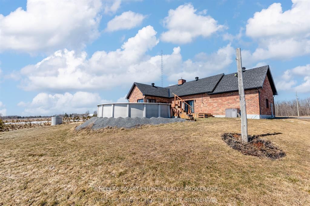 16040 County Rd 18 Road • South Stormont, ON photo 46