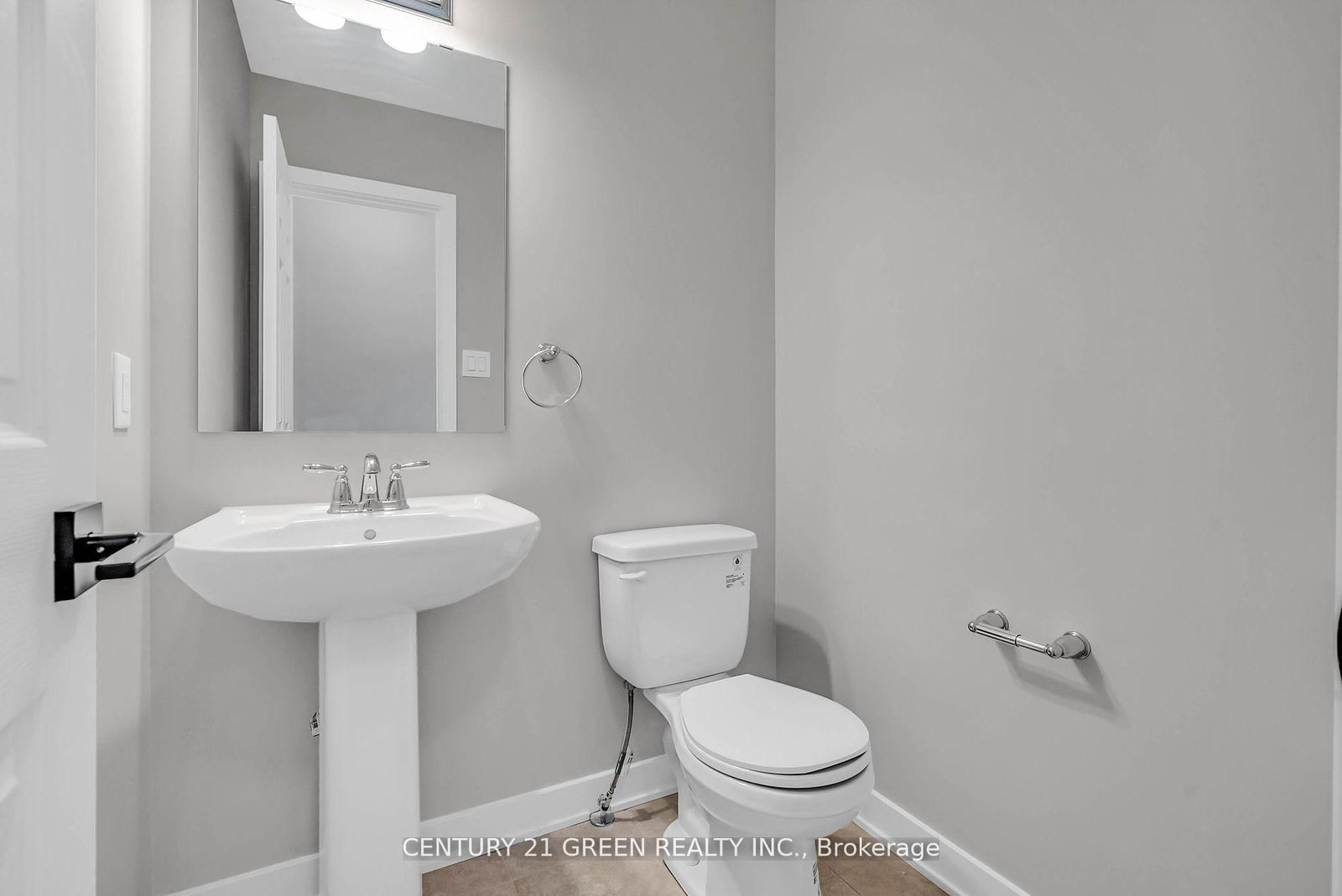 2183 Winsome Terrace • Orleans, ON photo 5