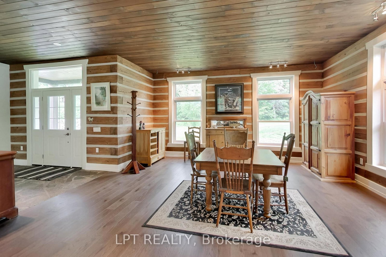 1039 Ben Lake Road E • Gravenhurst, ON photo 9