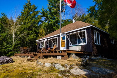 764 EAST BEAR LAKE Road • McMurrich/Monteith, ON photo 2