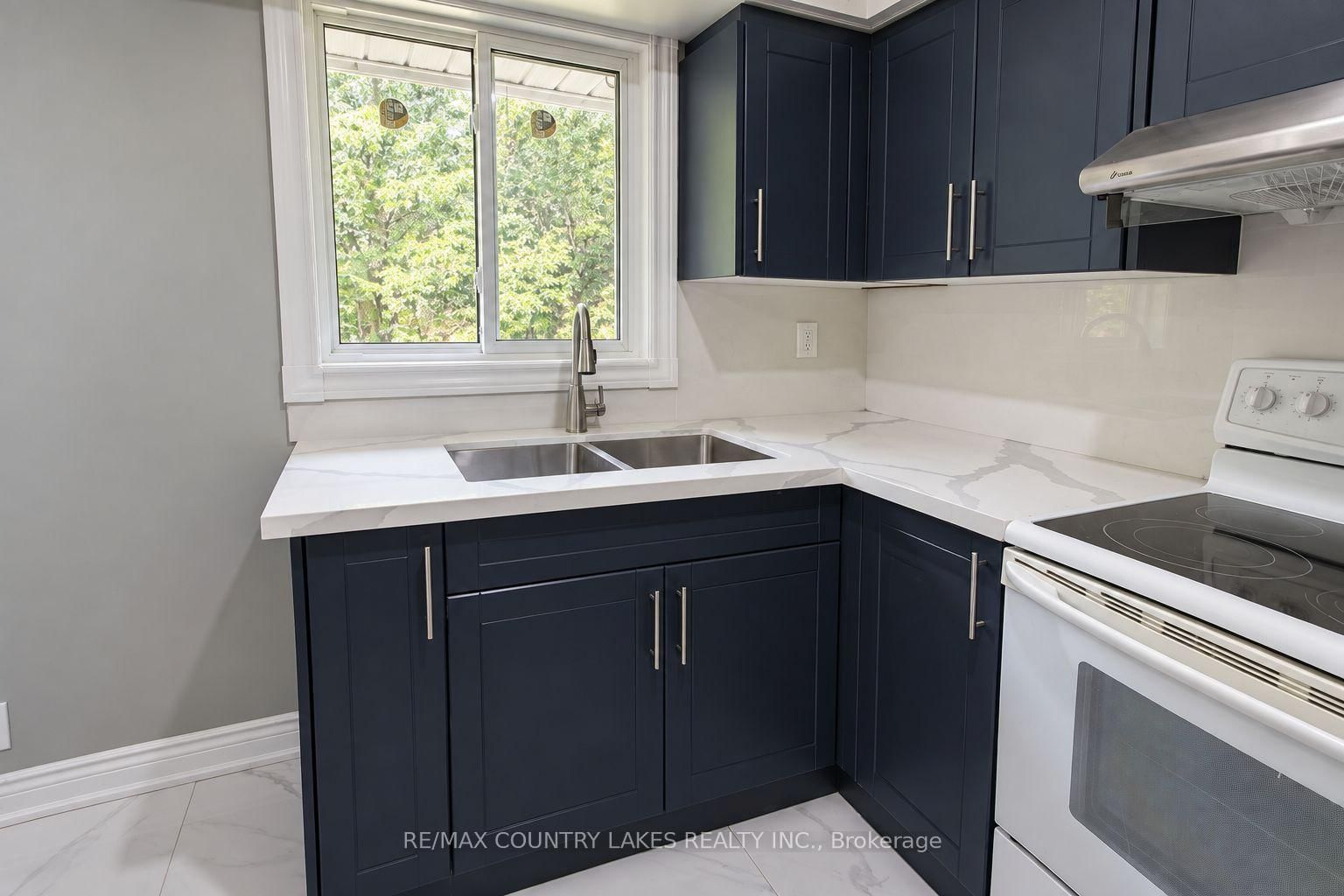 1945 County Road 48 • Kawartha Lakes, ON photo 10