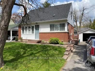 1501 Kilborn, Ottawa, Ontario K1H 6M1
