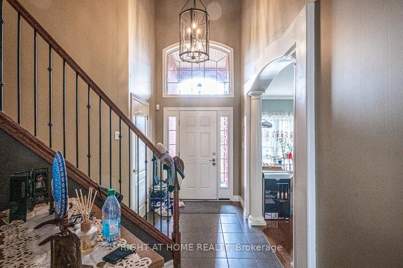 1366 Kains Woods Terr photo 2