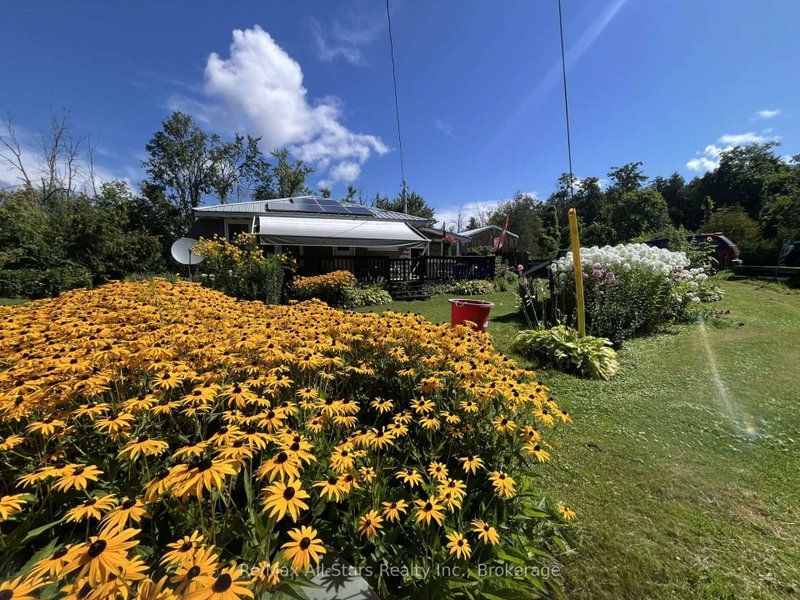 2 Alexander Avenue, Kawartha Lakes