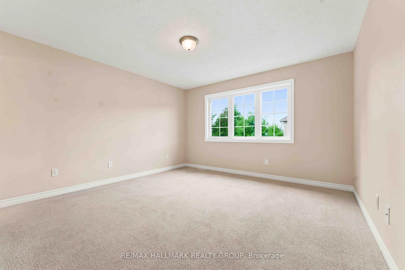 387 Sweet Grass Circle • Ottawa, ON photo 11