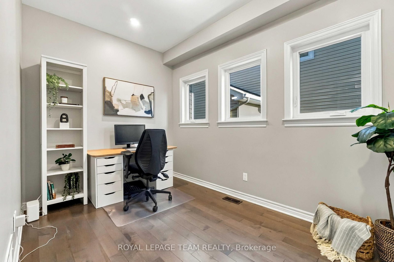 578 Rockrose Way • Ottawa, ON photo 19