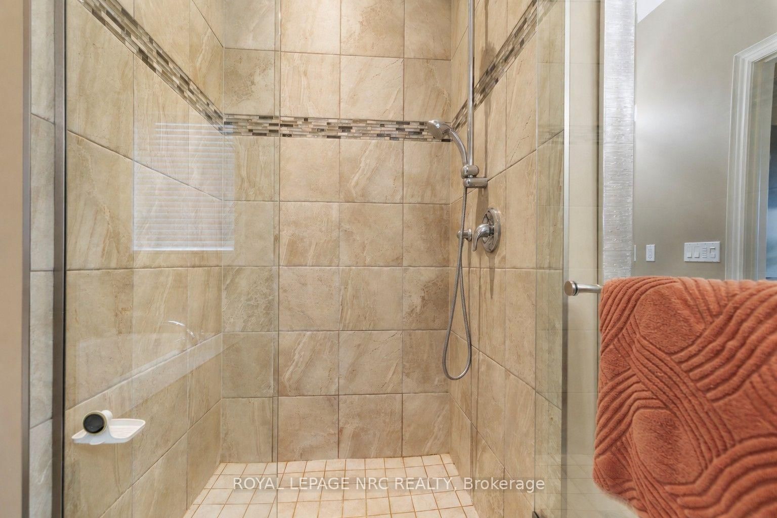 295 Creekside Drive • Welland, ON photo 36