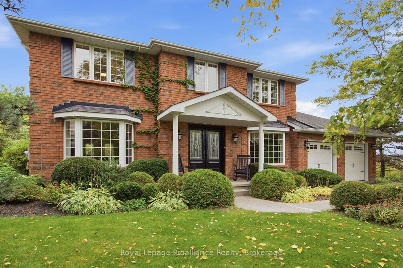 27 Hastings Park Dr photo 1