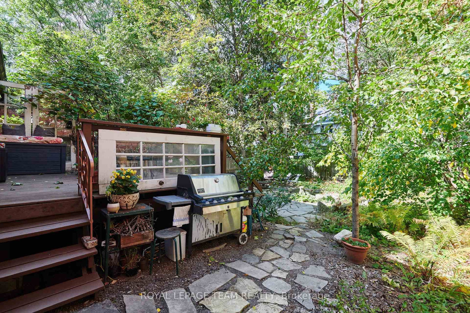 7 Thornton Ave, Ottawa, view 32