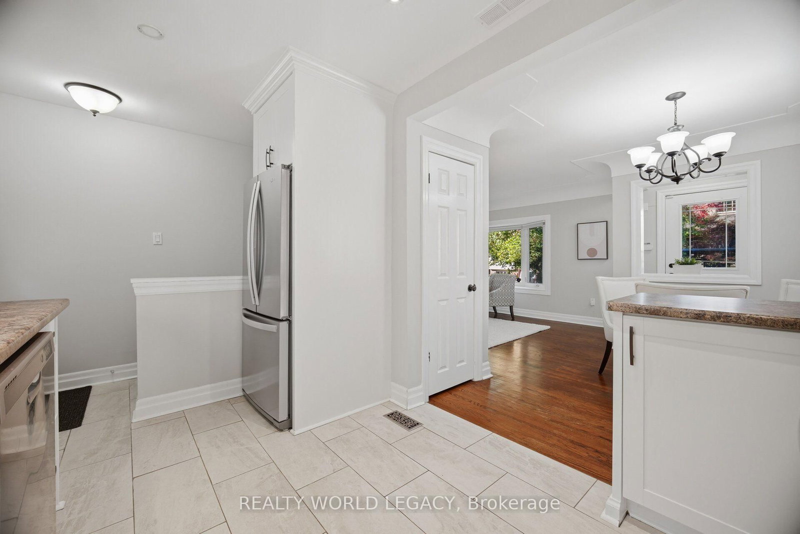18 Delsey Street • Hamilton, ON photo 20