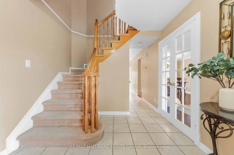 2053 ROLLING BROOK Dr photo 4