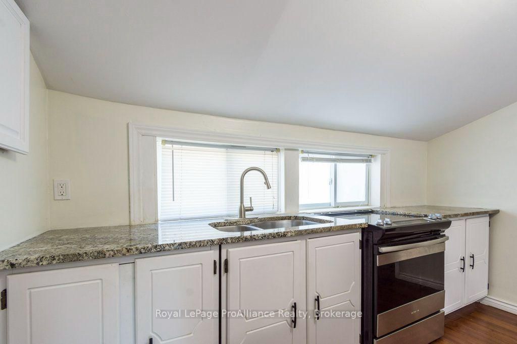 95 Grier Street • Belleville, ON photo 12