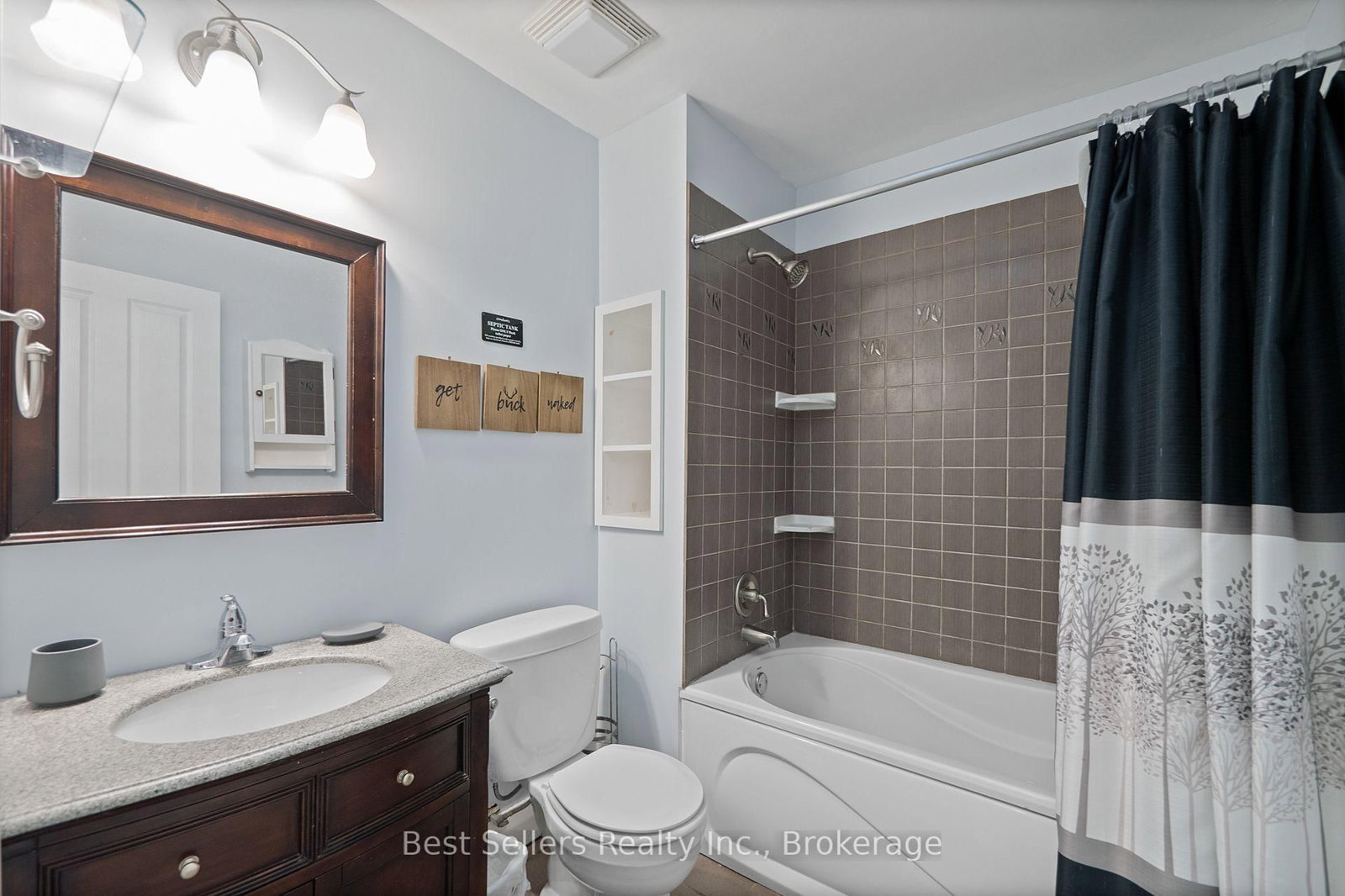 1622 Houseys Rapids Road • Gravenhurst, ON photo 21
