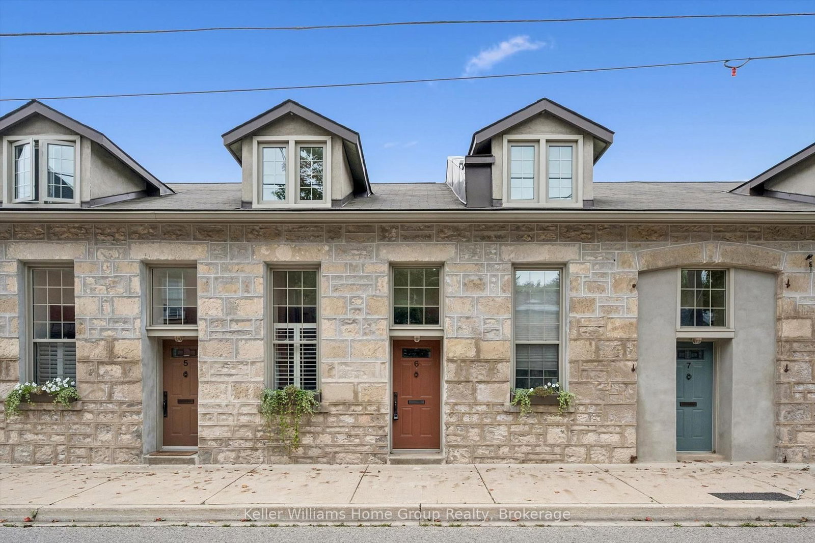 196 Arthur Street N, Unit 6