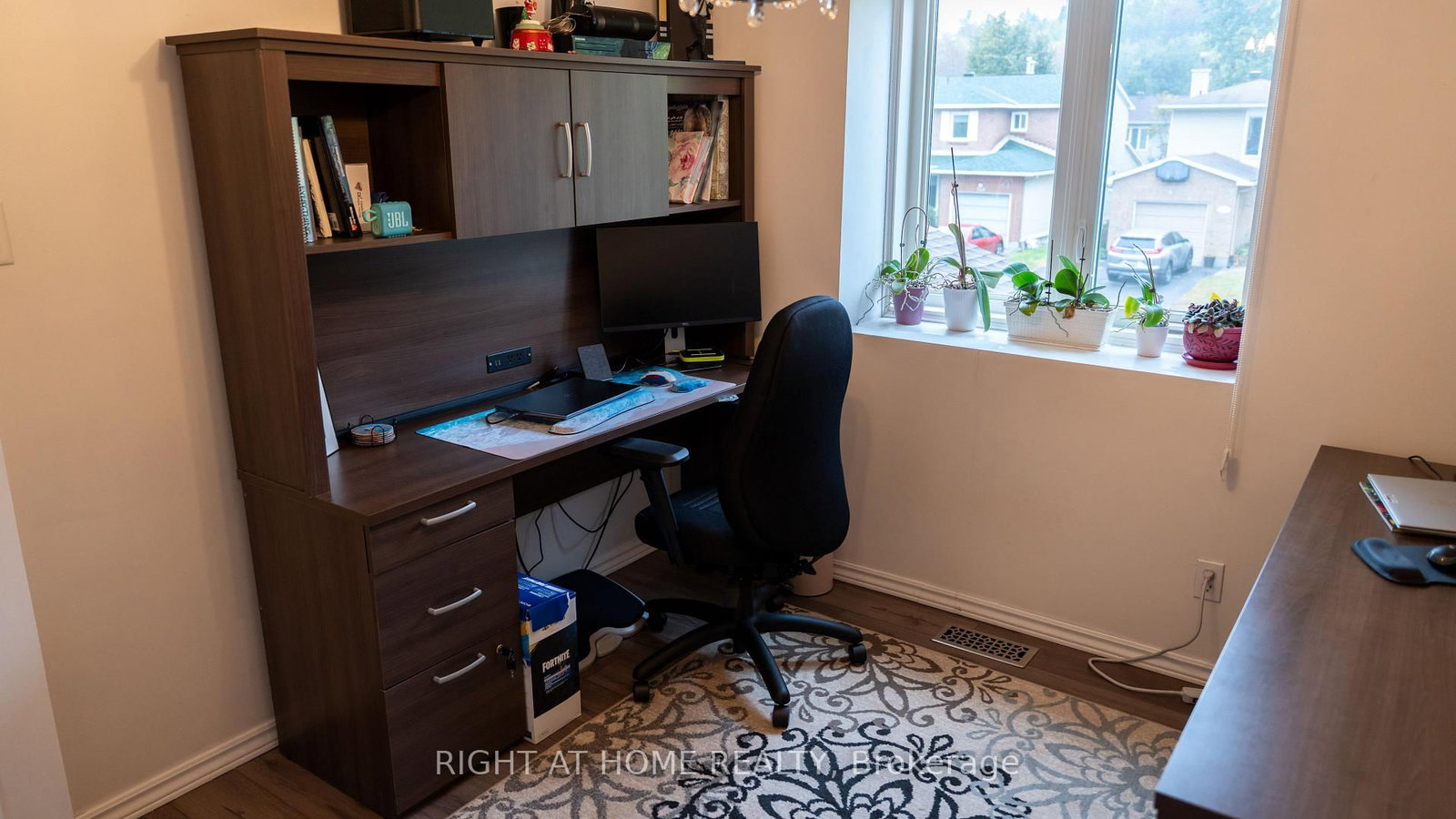 6080 Rivercrest Drive • Gloucester, ON photo 17