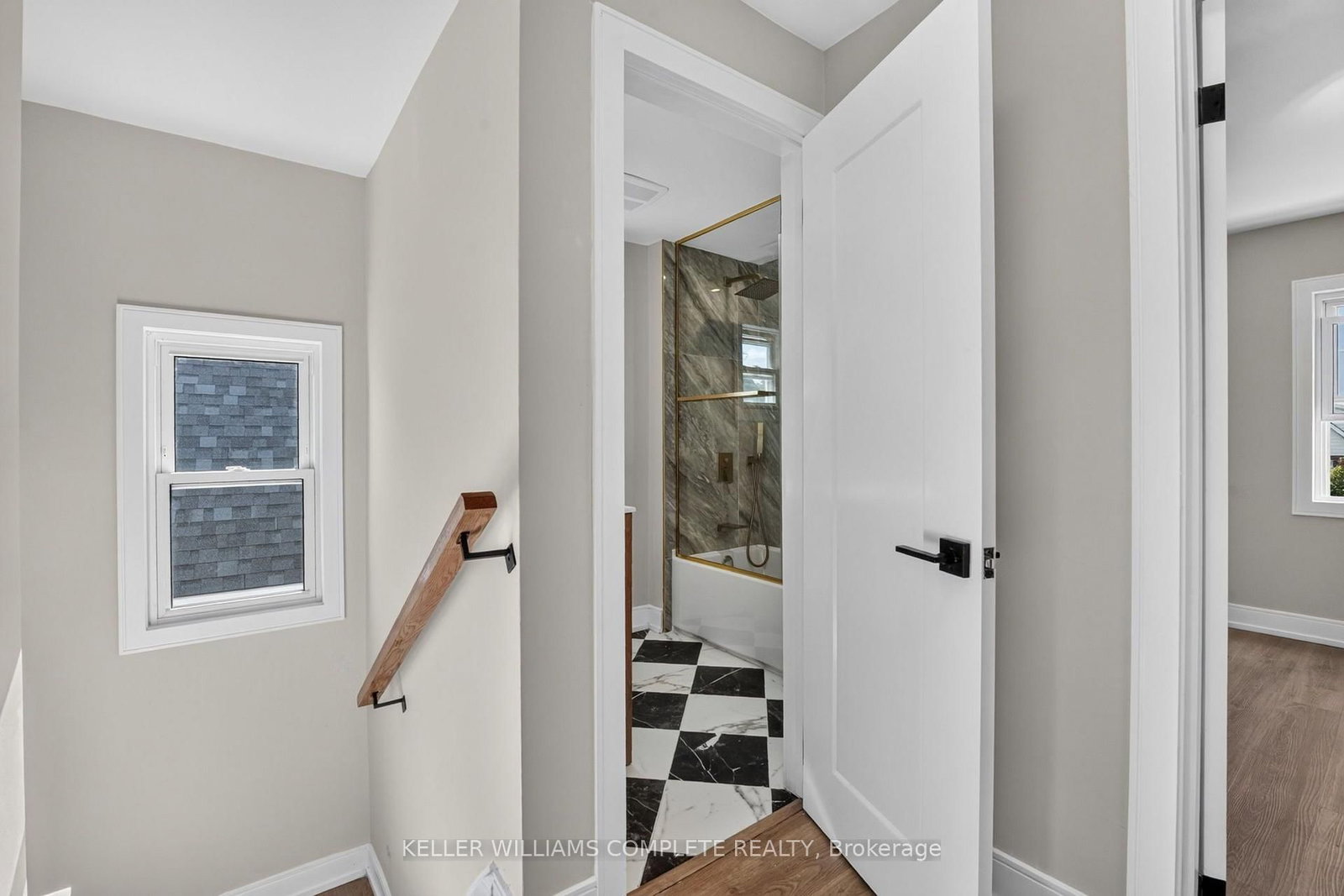 215 PALING Avenue • Hamilton, ON photo 30