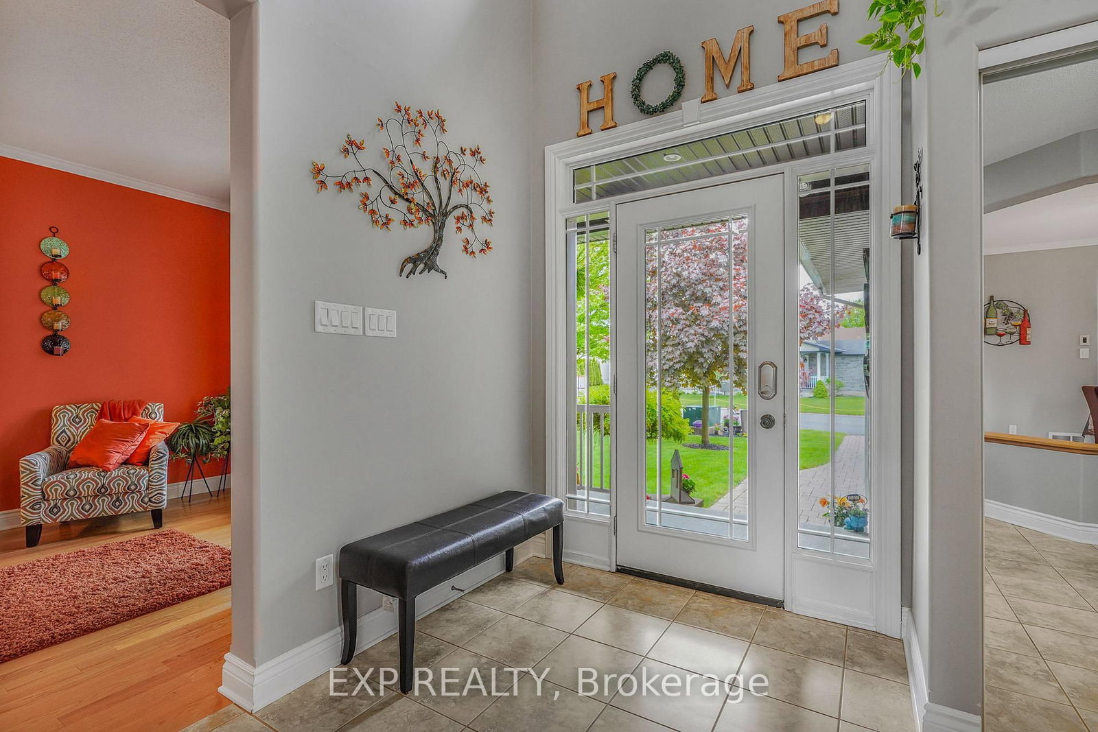 224 Topaze Crescent • Clarence-Rockland, ON photo 4
