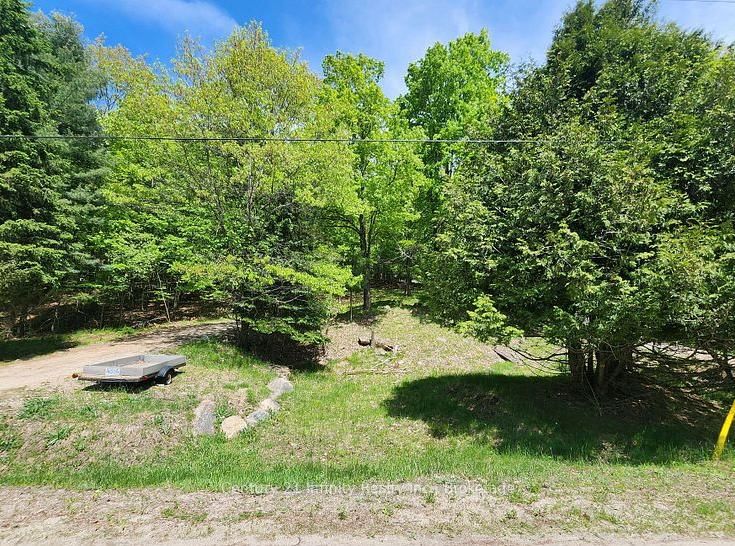 0 Park, Dysart et al, Ontario K0M 1S0