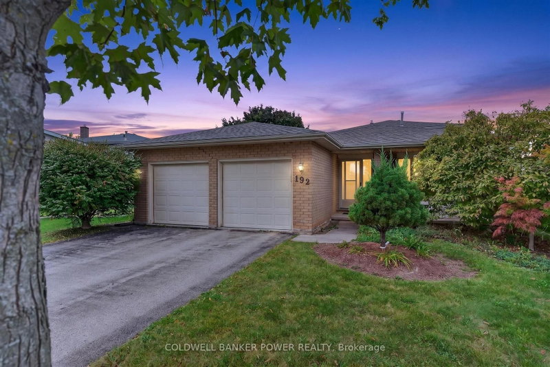 192 Conway Crt photo 4