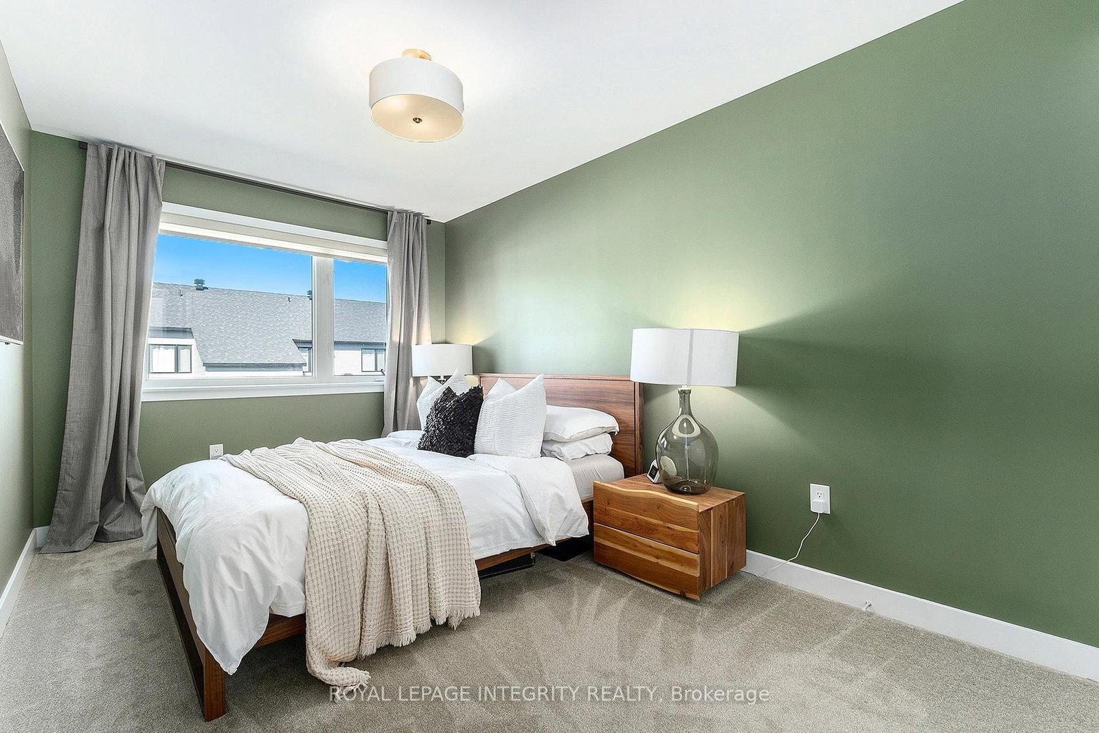 860 Solarium Avenue • Ottawa, ON photo 27
