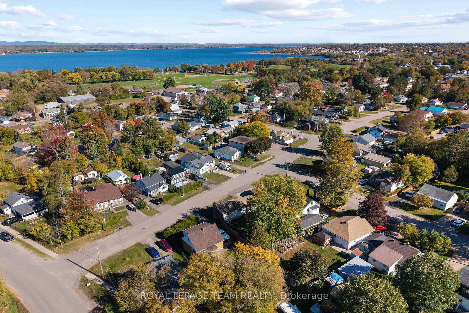 1126 POIRIER Street • Pembroke, ON photo 27