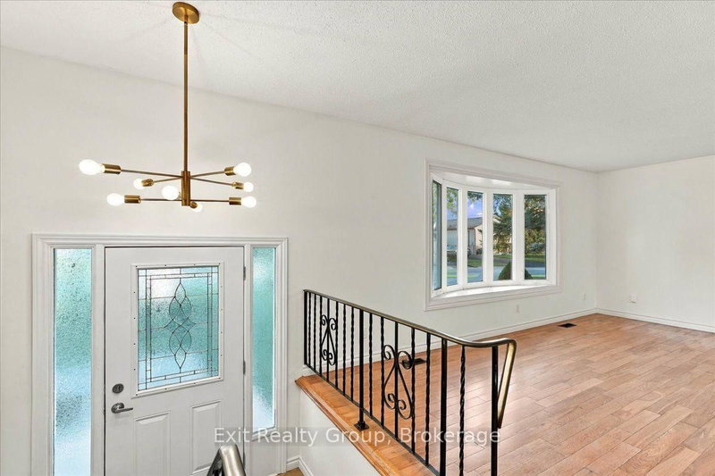 5 Flint Dr photo 5