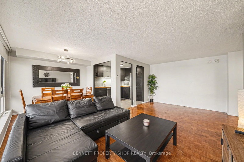 2625 Regina St photo 5