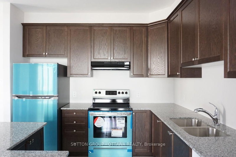 663 ALLIED Mews photo 3