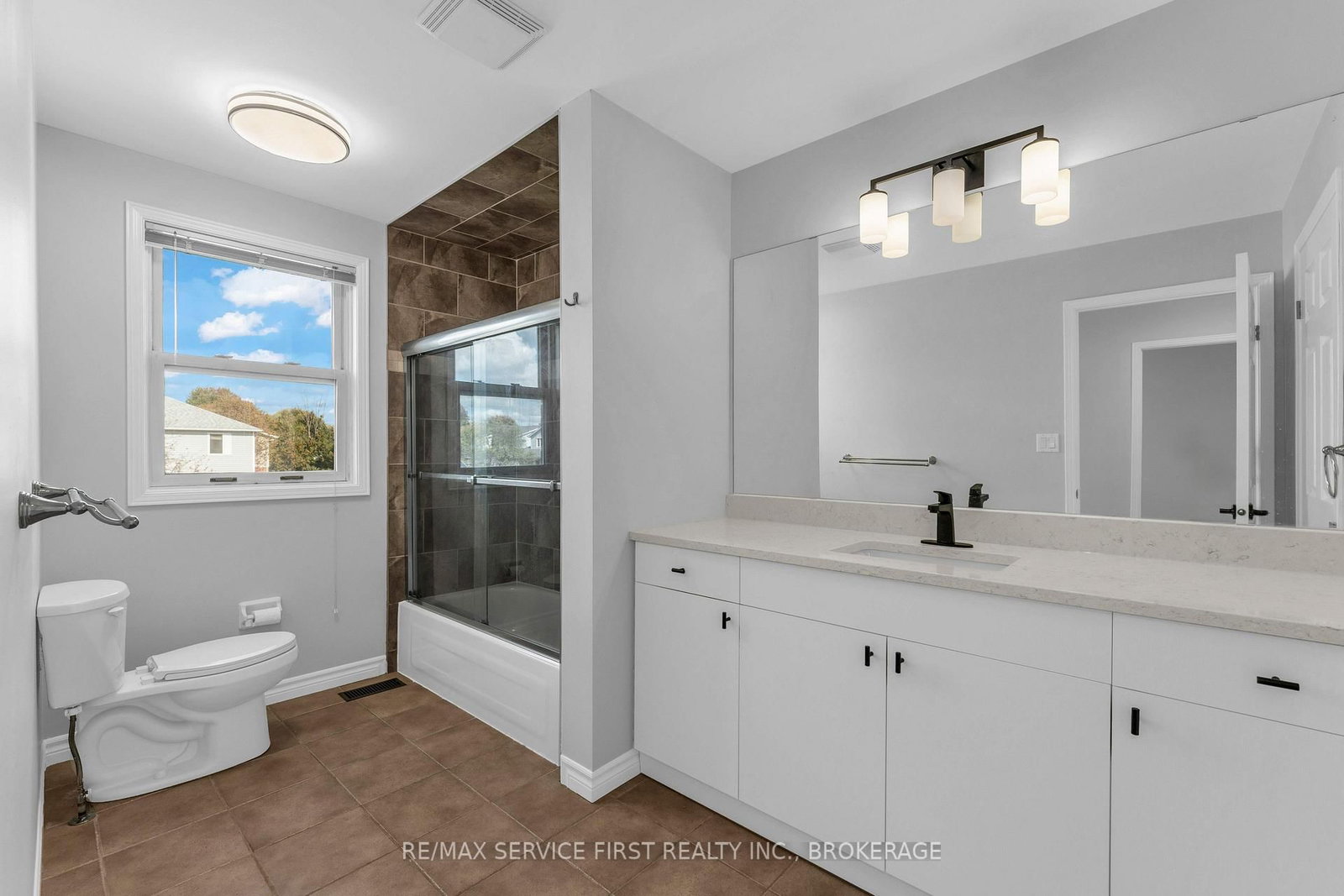 363 Waterloo Drive • Kingston, ON photo 28