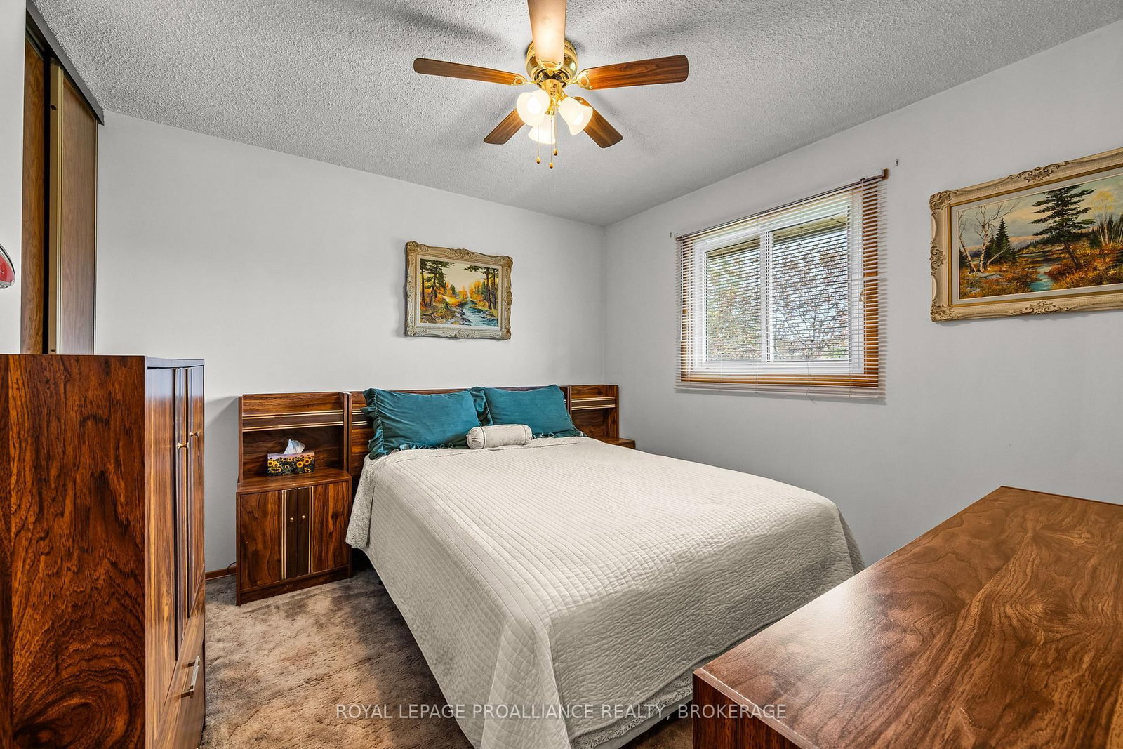 956 Kenshaw Street • Kingston, ON photo 15
