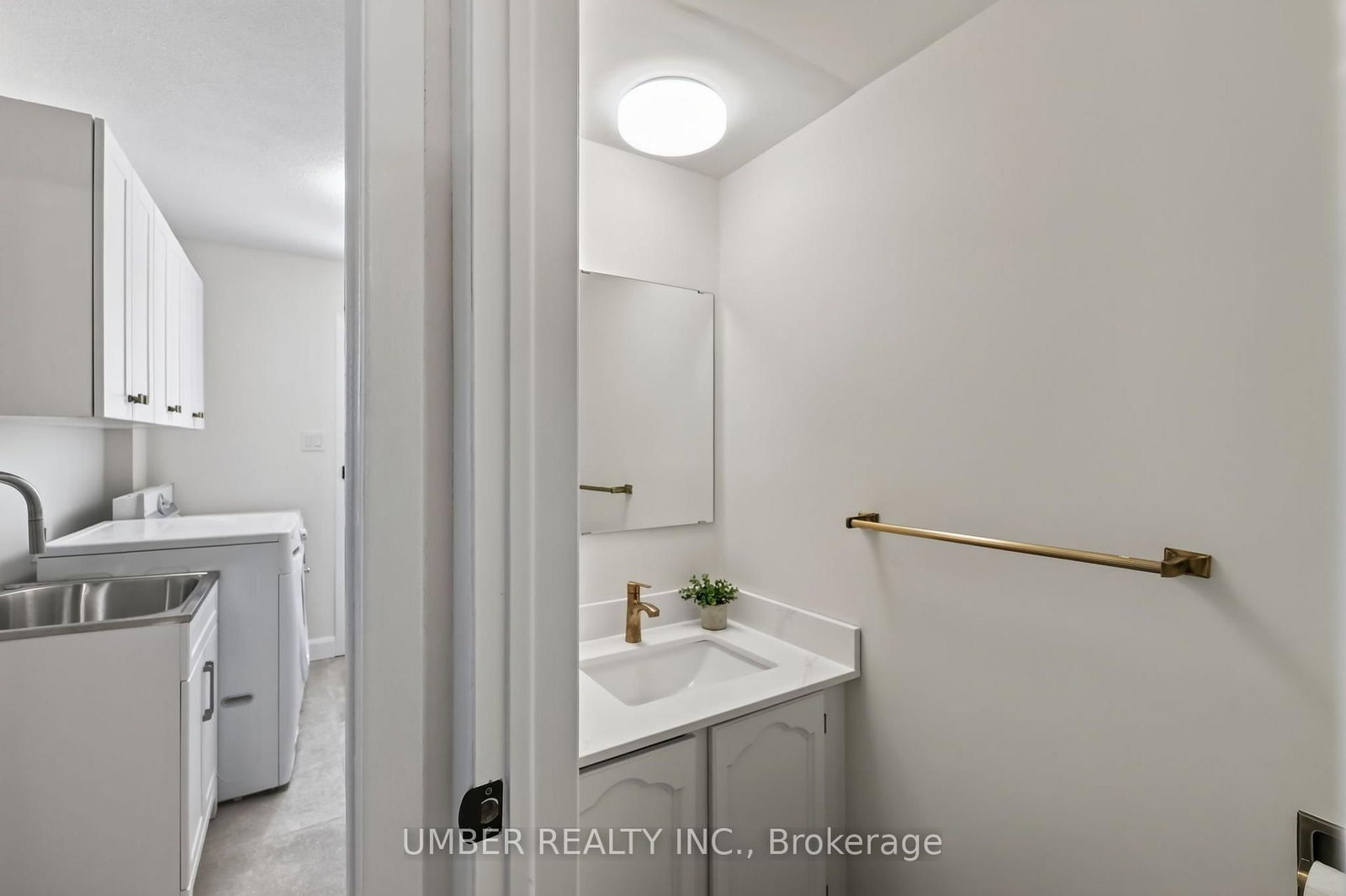 120 Hawk Crescent • Ottawa, ON photo 20